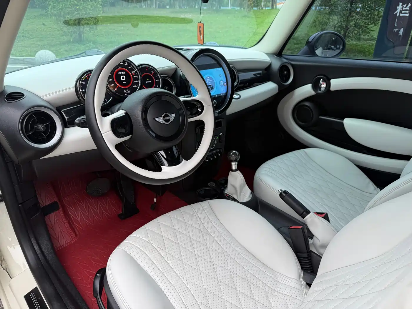 MINI 2012 1.6L ONE Baker Street фото 16