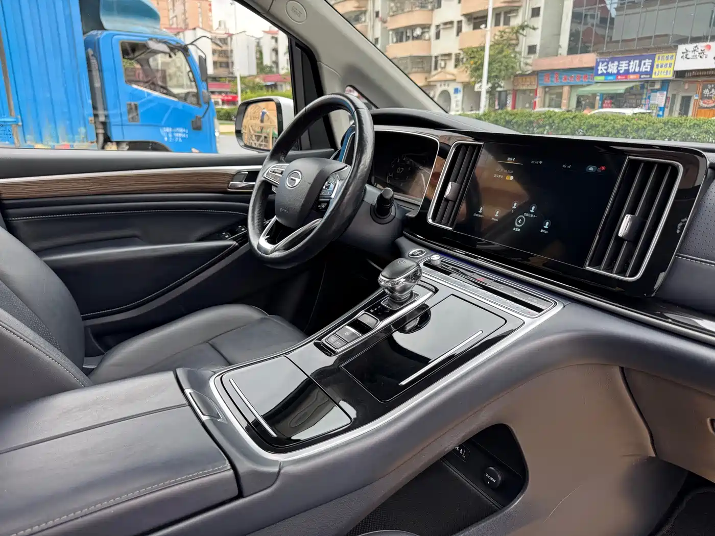 GAC Trumpchi Trumpchi M8 2023 Master Series 390T Ultimate Edition фото 13