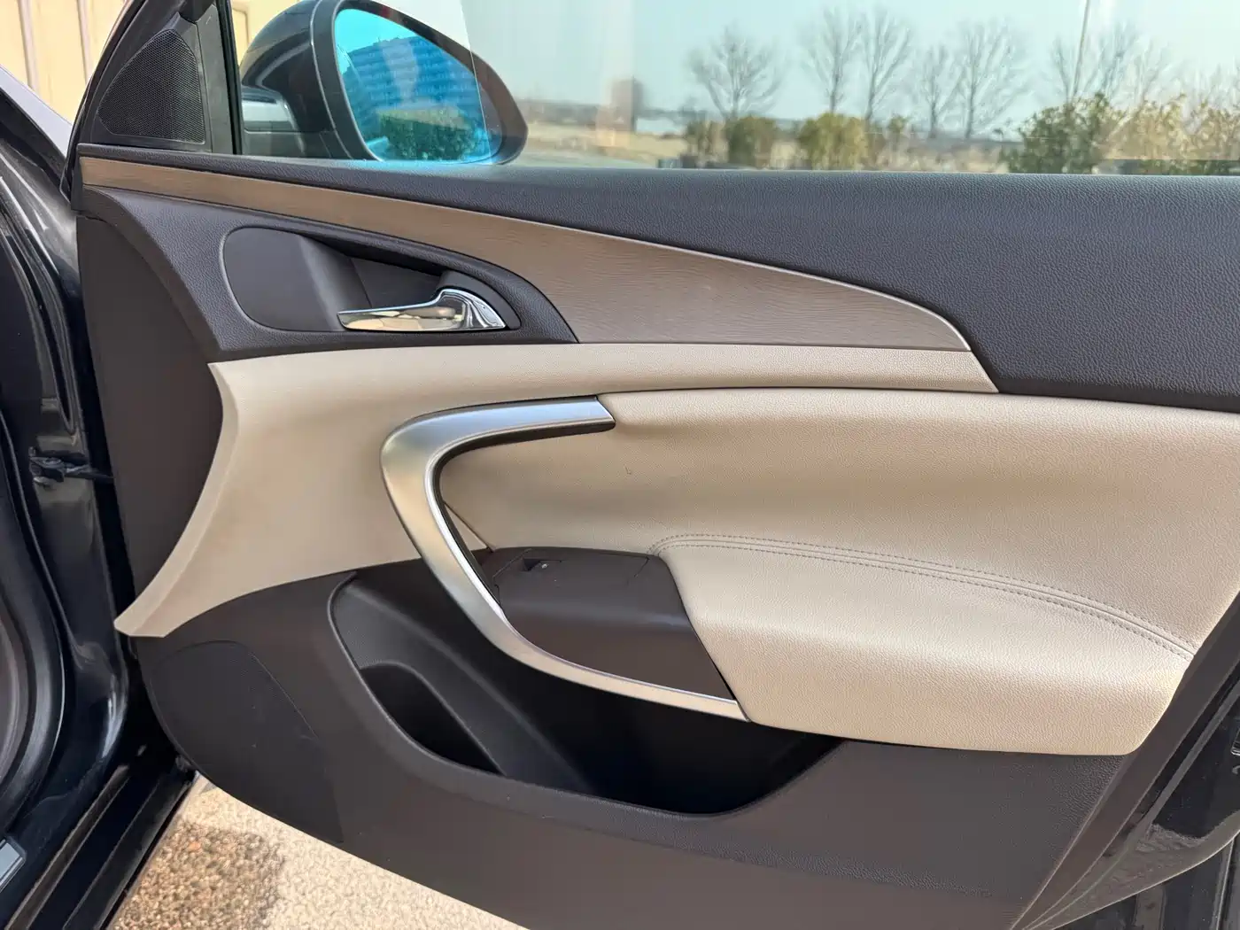 Buick Regal 2012 Model 2.0L Luxury фото 20