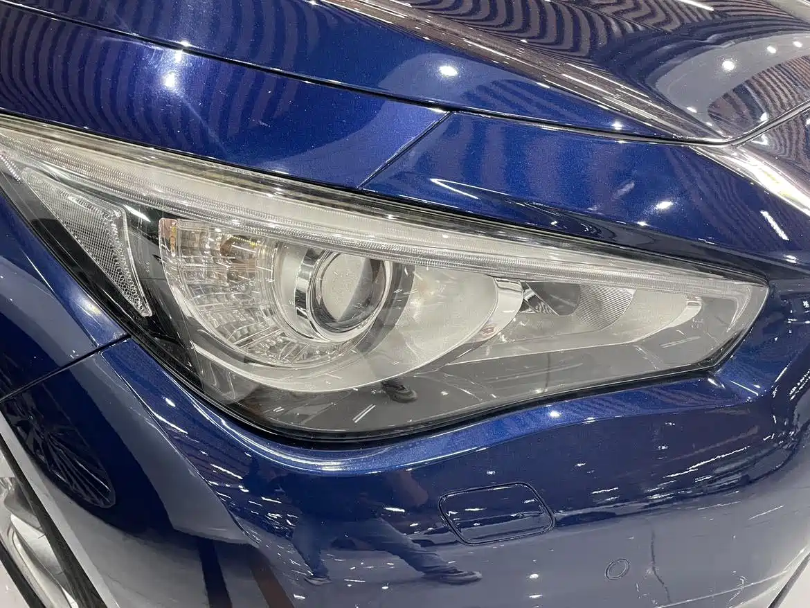 Infiniti Q50L 2019 2018 2.0T Premium Edition China V