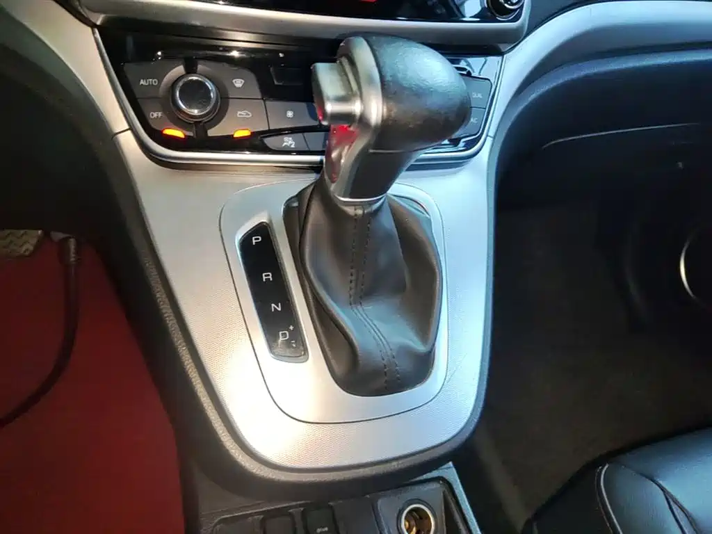 Haval M6 2019 1.5T DCT 2WD Value Edition (China VI) фото 14