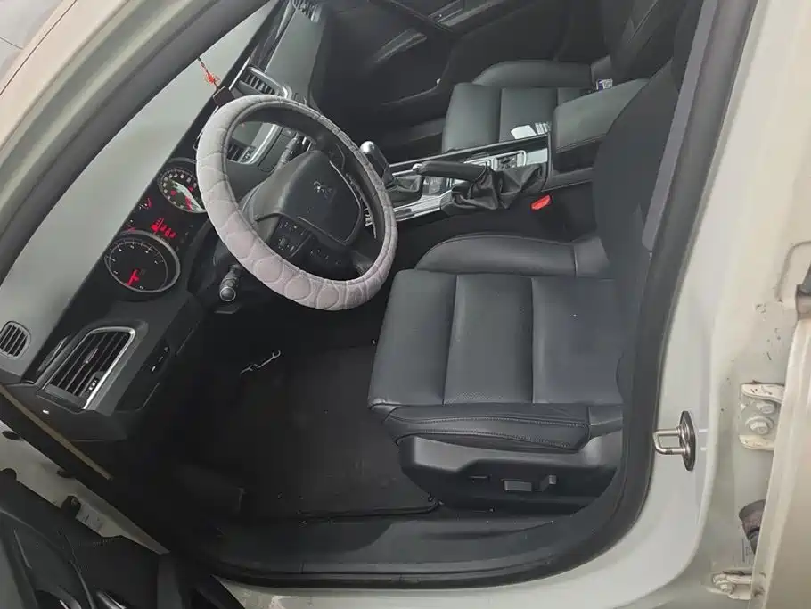 صورة 9 - Peugeot 508
