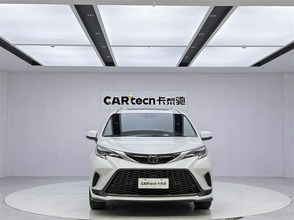 TOYOTA GREVIA