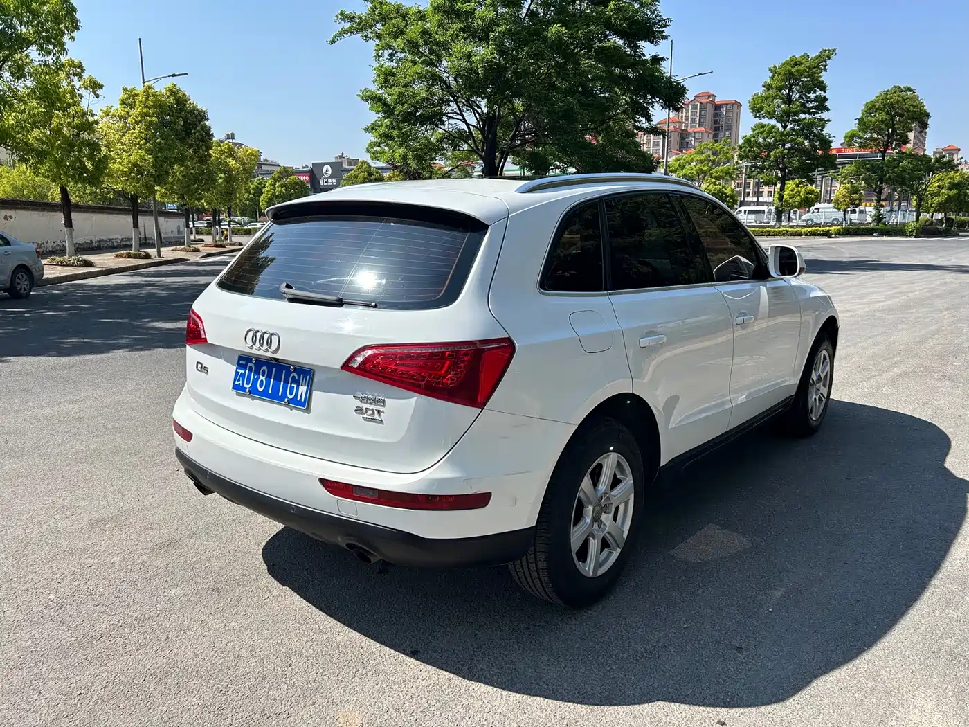 Audi Q5 2011 2.0TFSI Progressive фото 5