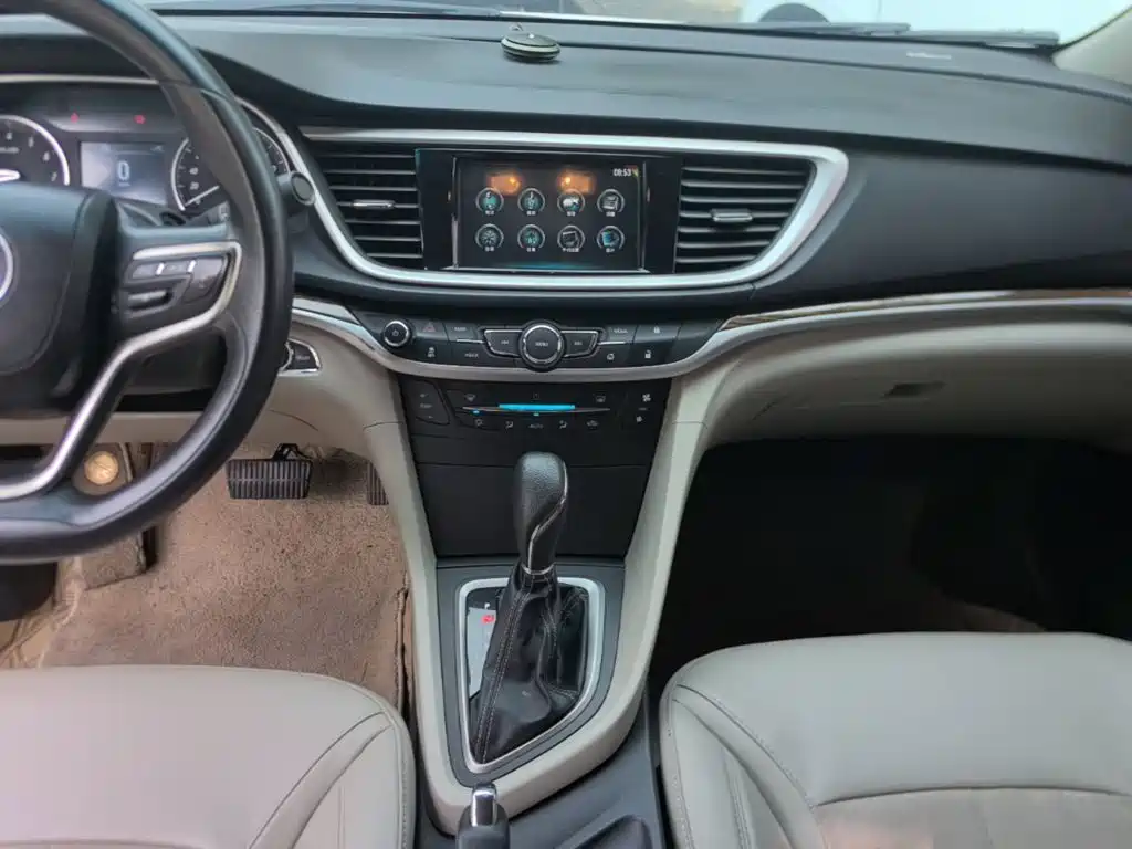 Фото 13 - Buick Excelle