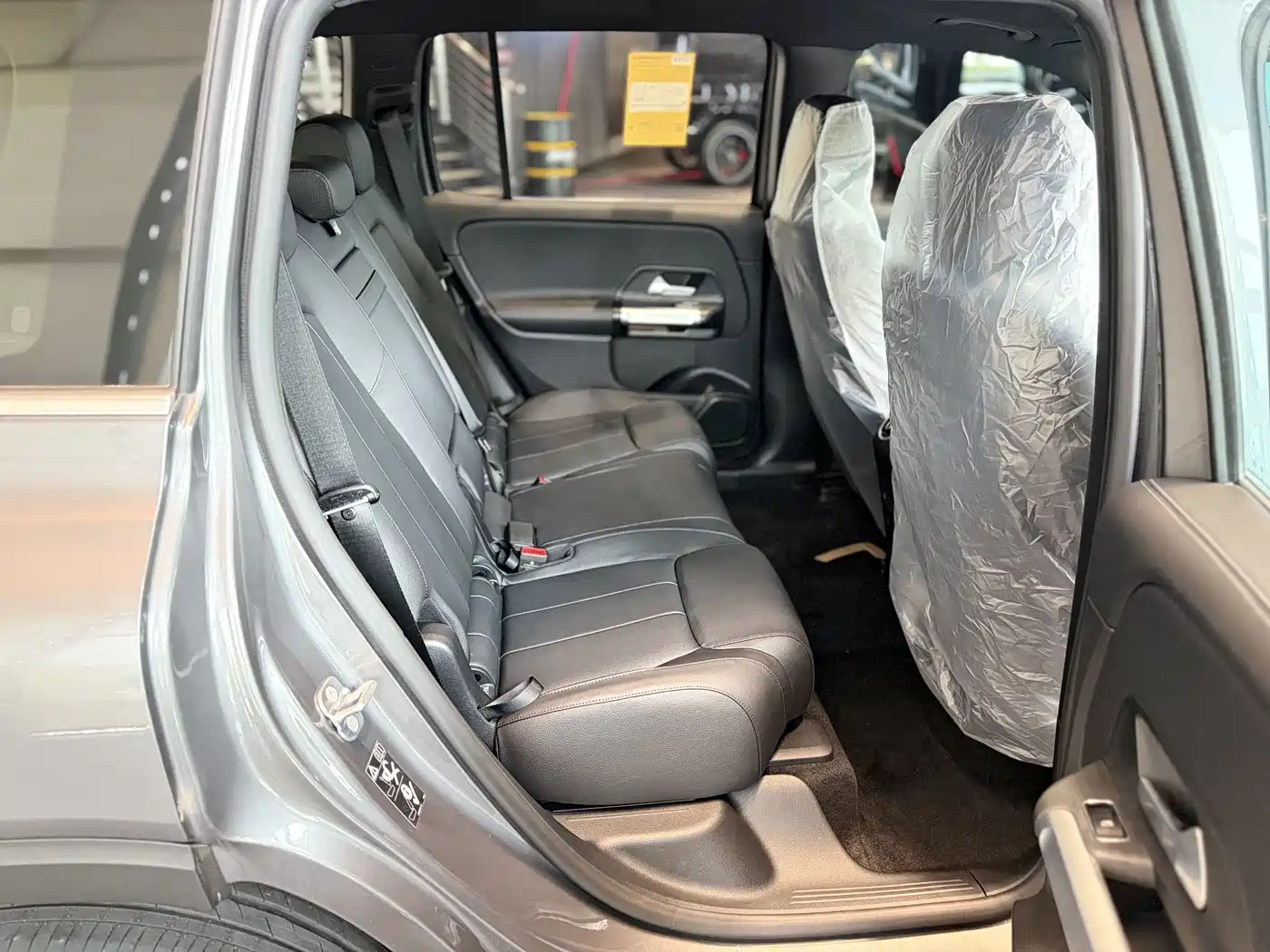 Mercedes-Benz EQB 2026 2025 EQB 260