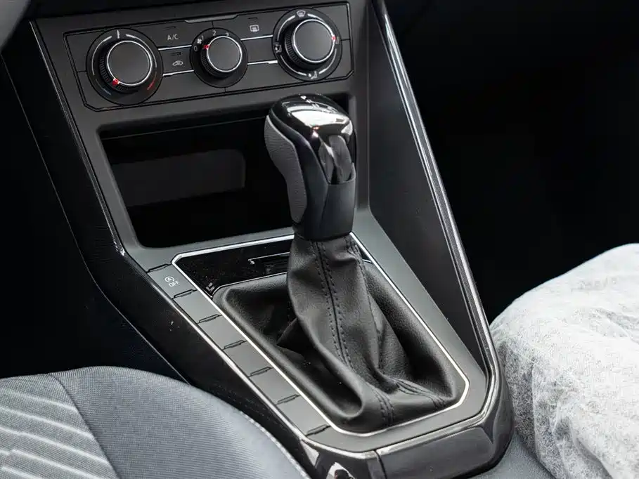 Volkswagen Lavida 2026 Model X-Ray 1.5L Premium Elegance Edition фото 14