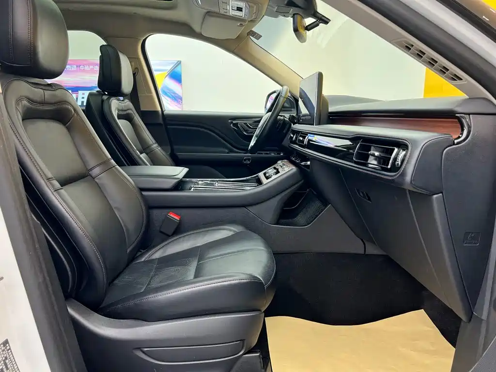 Lincoln Aviator 2024 2023 3.0T V6 AWD Premium Cruise Edition 6-Seater