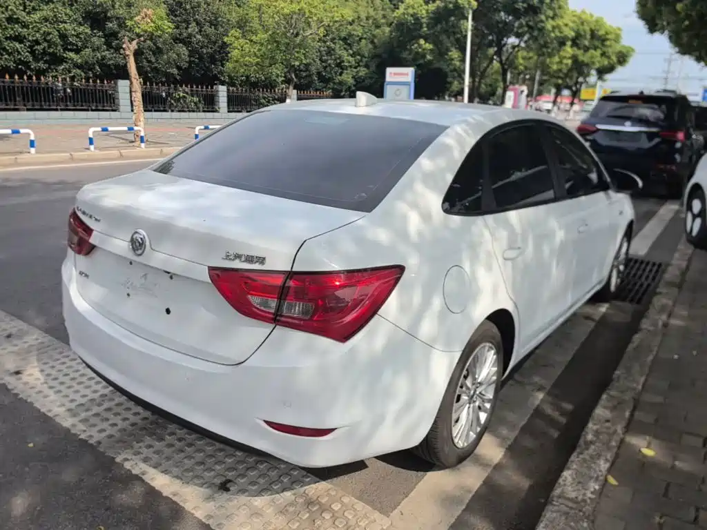 Фото 7 - Buick Excelle