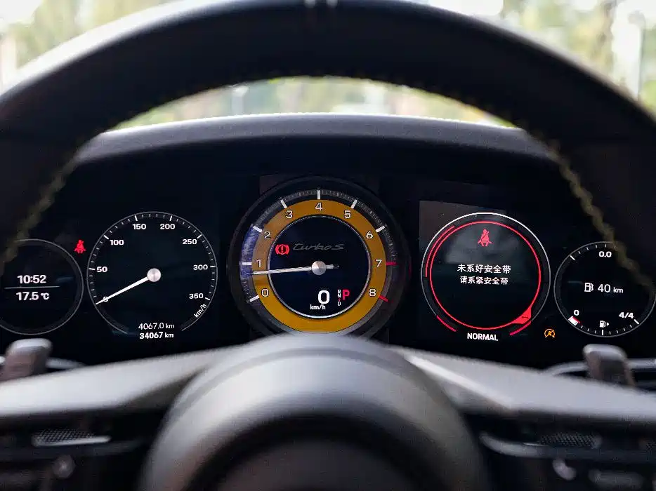 Porsche 911 2022 Turbo S 3.7T фото 24
