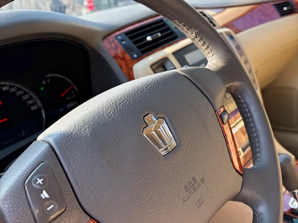 Toyota Crown 2007 2.5L Royal Leather Edition фото 16
