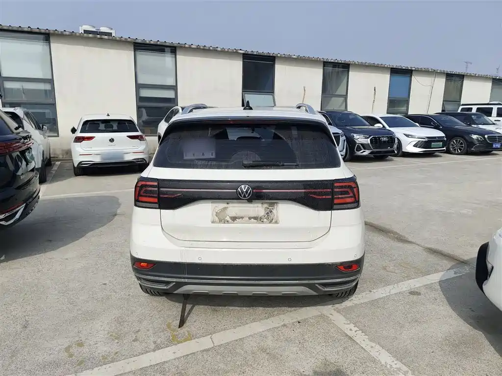 Volkswagen T-Cross 2021 1.5L Auto Comfort Edition фото 4