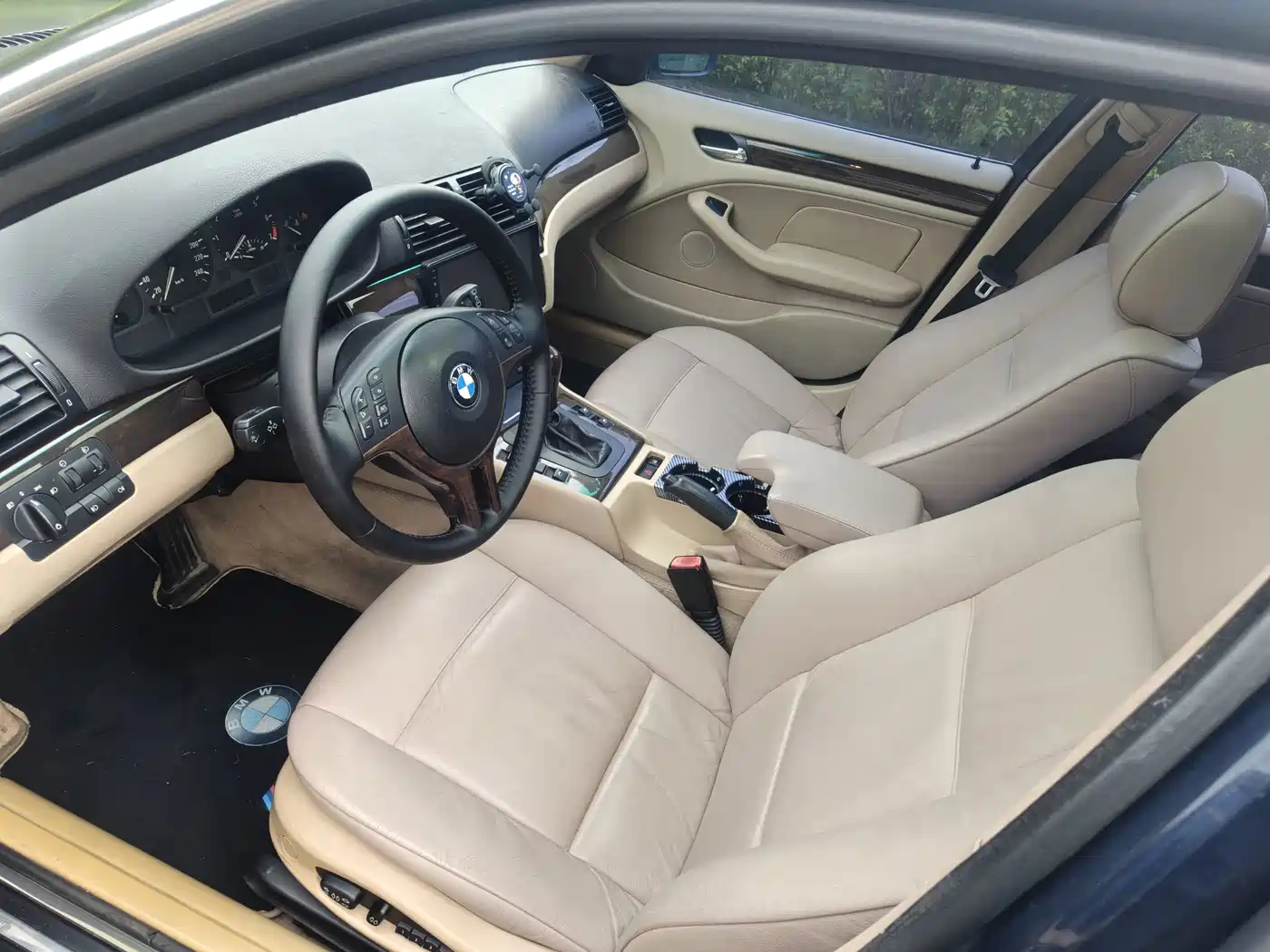 BMW 3 Series 2003 2004 325i