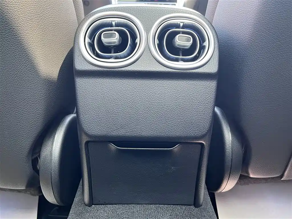 Mercedes-Benz C-Class 2022 C 260 L Sport Edition фото 11
