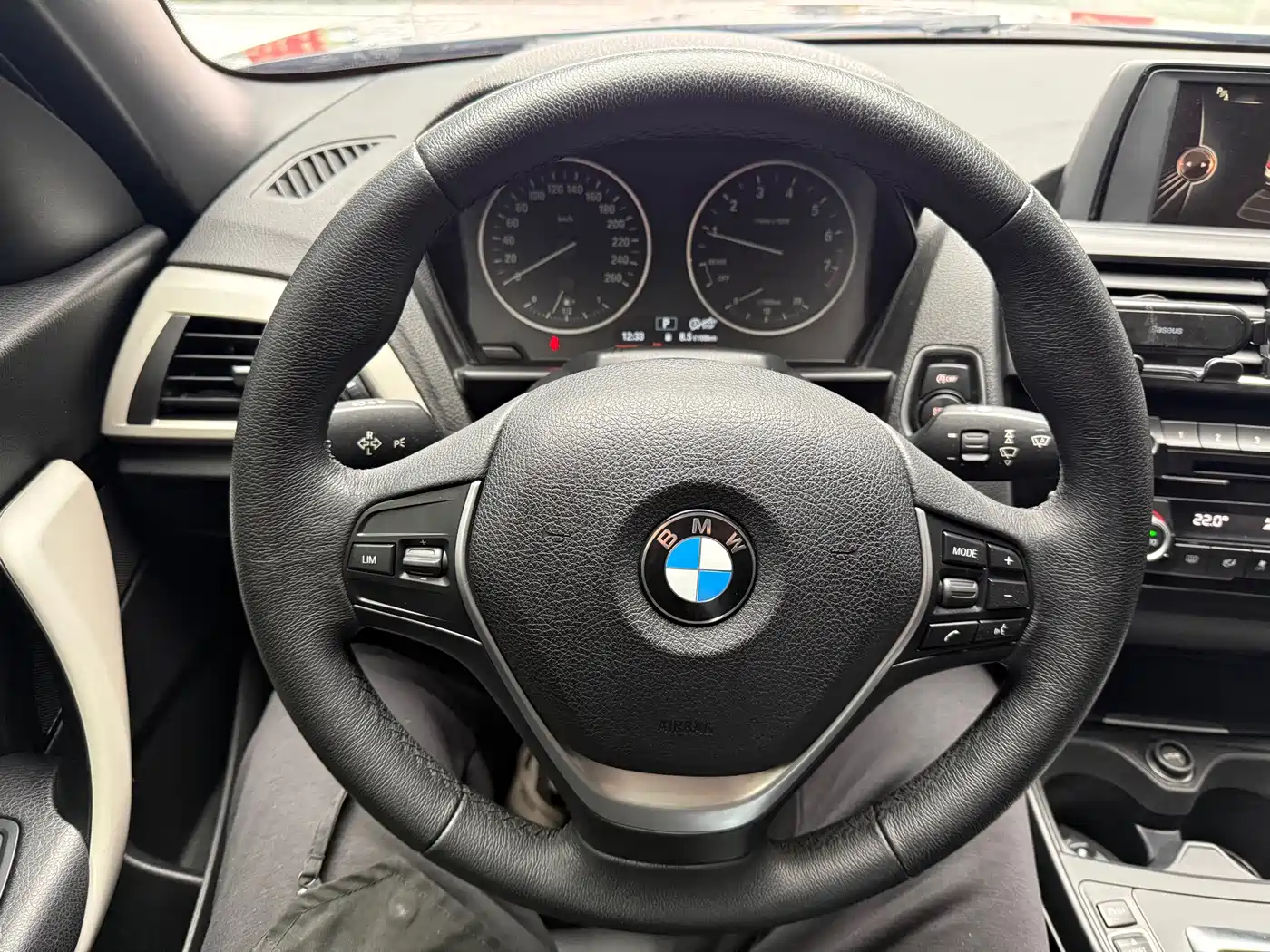 BMW 2 Series (Import) 2015 218i Convertible Coupe фото 21