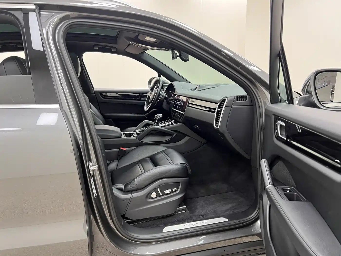 Porsche Cayenne 2019 Cayenne 3.0T фото 14