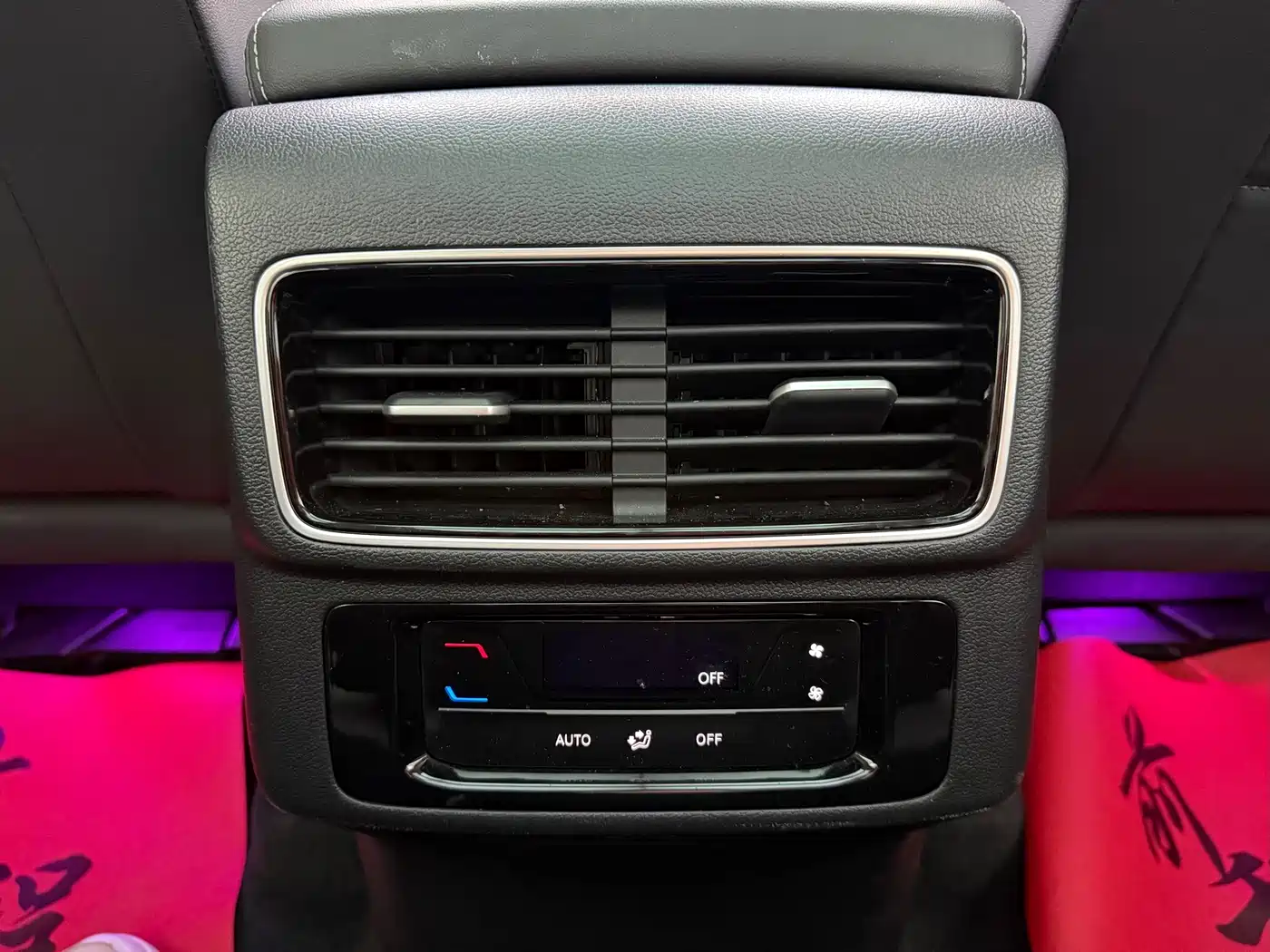 Volkswagen Talagon 2023 380TSI 4WD R-Line Touring Edition фото 21