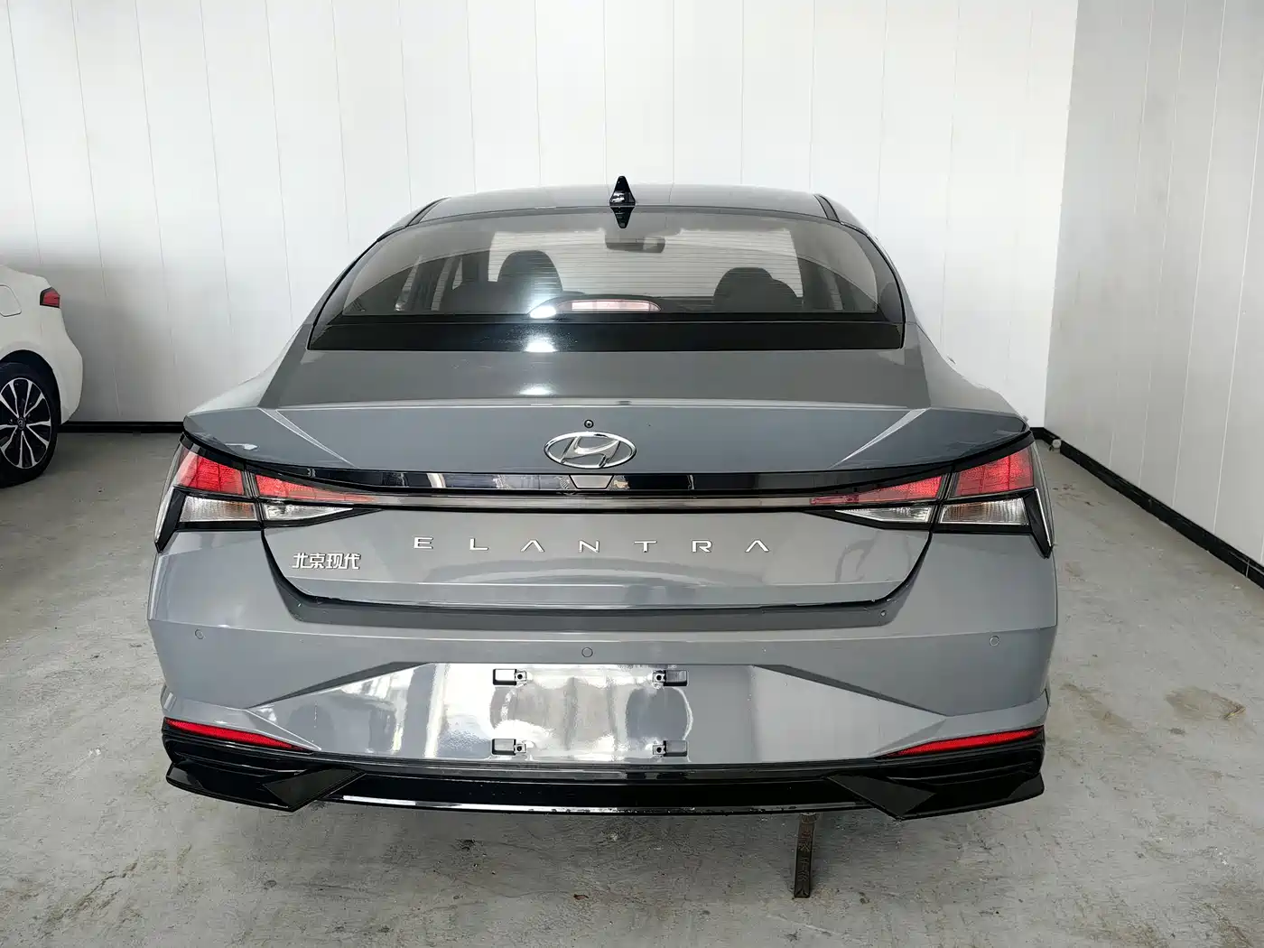 Hyundai Elantra 2021 1.5L CVT GLX Elite Edition фото 5
