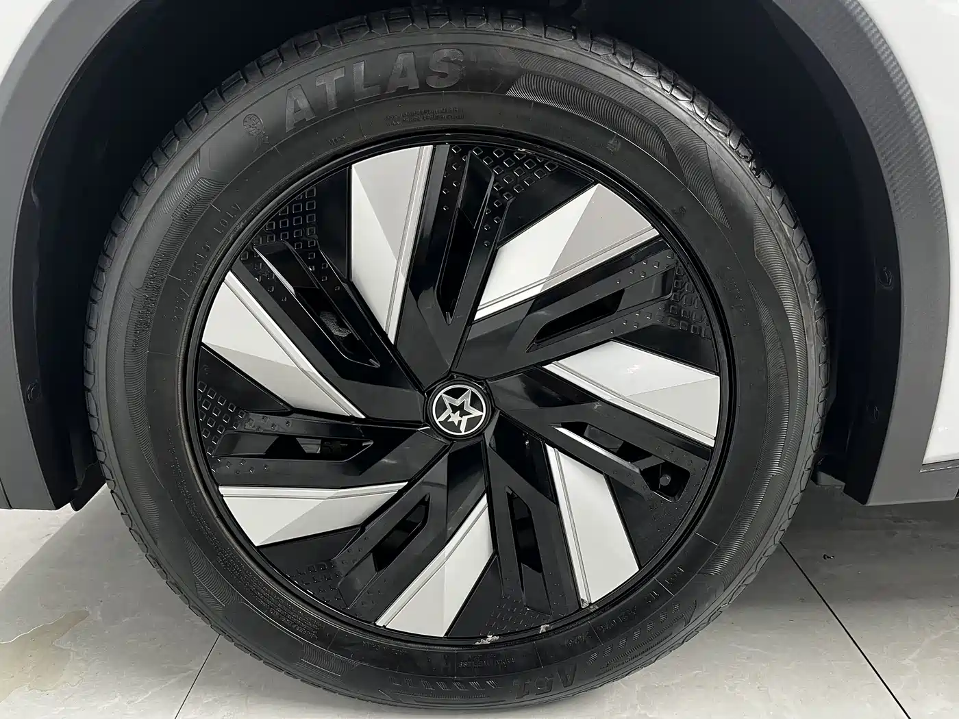 Venucia DaV DD-i 2024 2023 110km iE Edition
