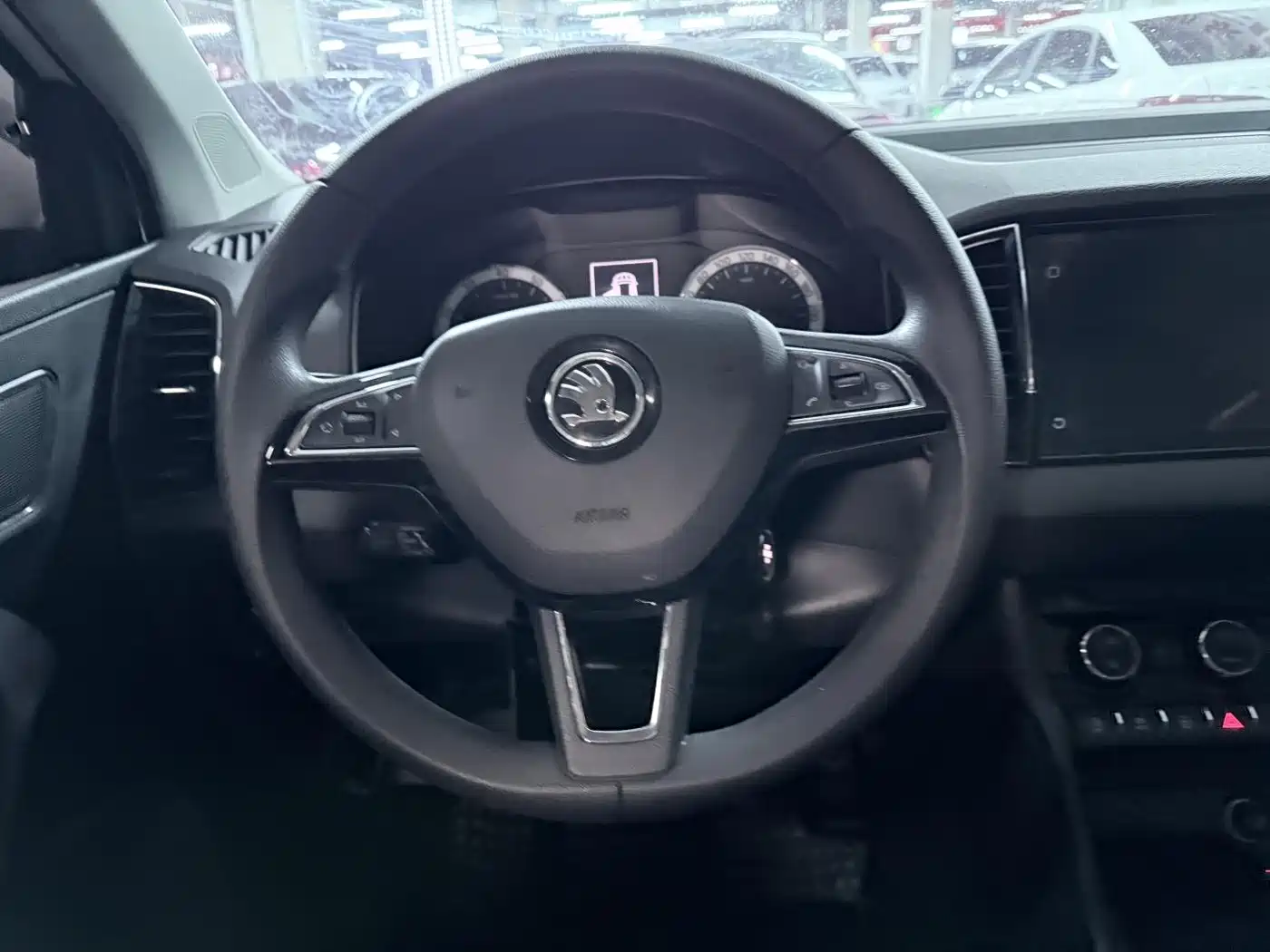 Škoda Karoq 2018 TSI280 Luxury Edition China V фото 11