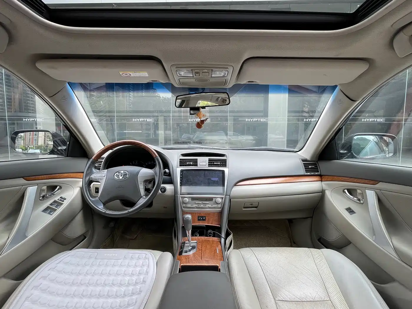 Toyota Camry 2010 240G Luxury Edition фото 6