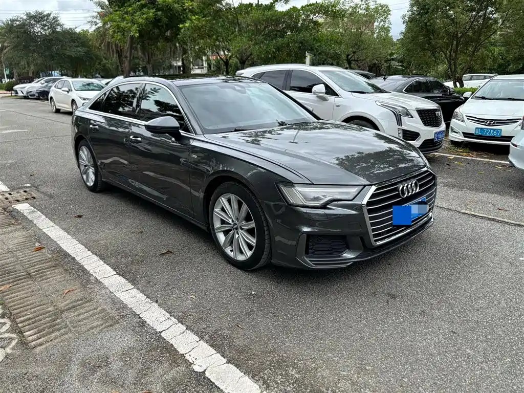 Audi A6L 2021 45 TFSI Exclusive Sport фото 3