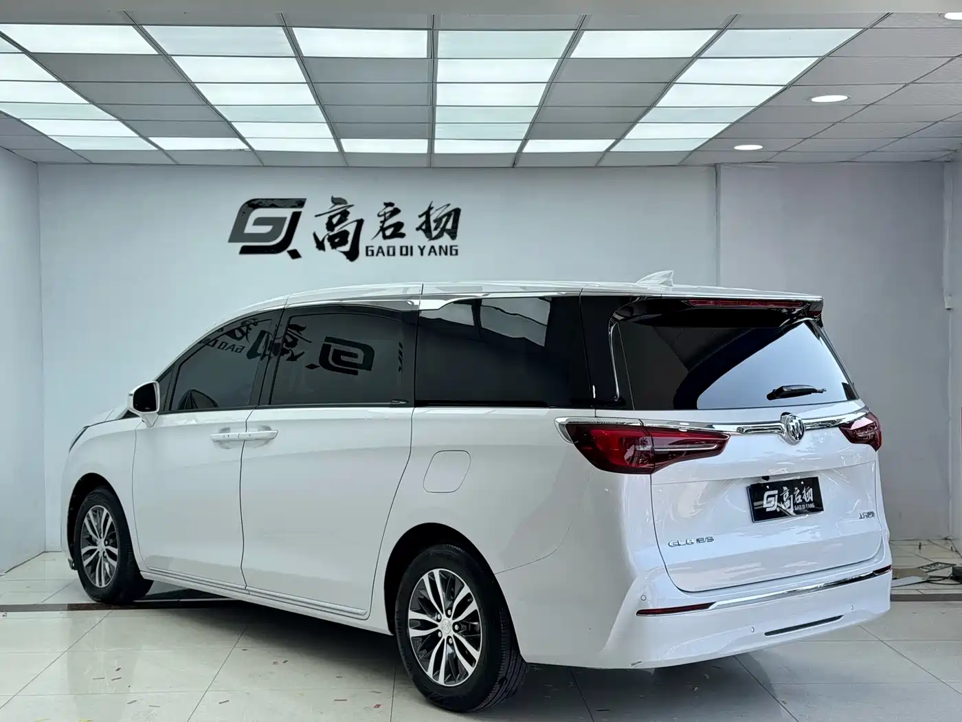 Buick GL8 2022 ES Landmark 653T Comfort фото 25
