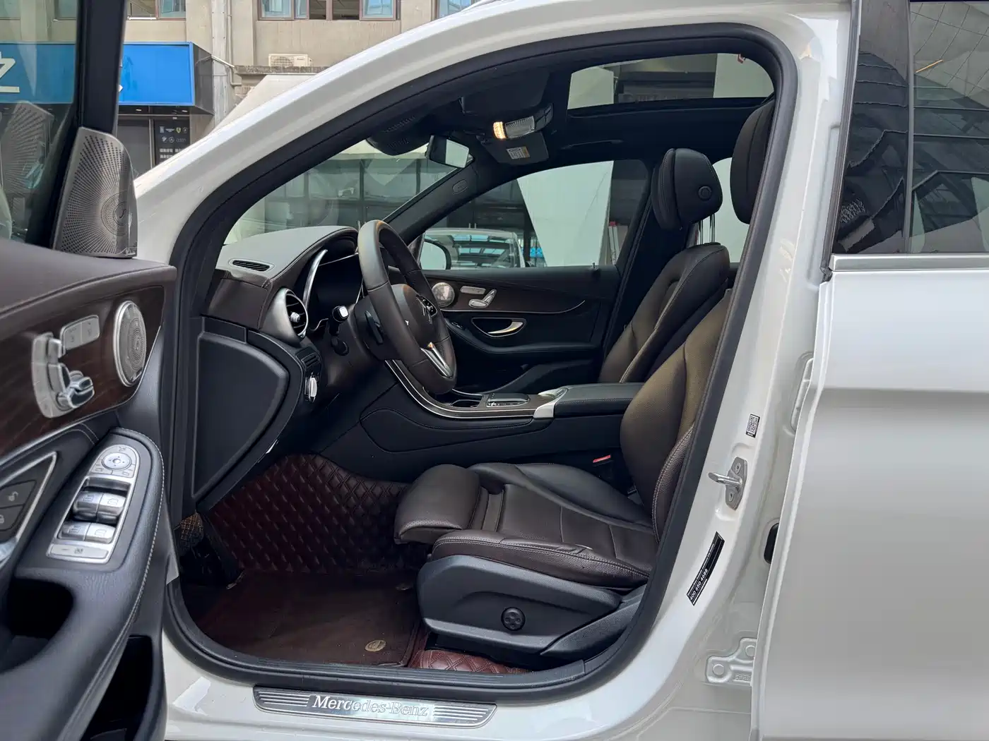 Mercedes-Benz GLC 2020 Facelift GLC 300 L 4MATIC Dynamic фото 9