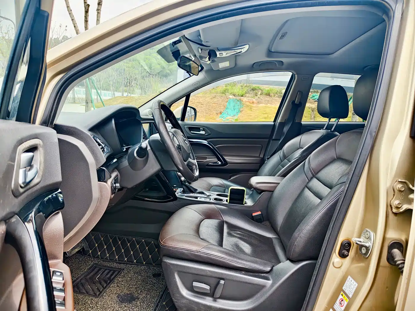 GAC Trumpchi Trumpchi GS4 2017 235T Automatic 2WD Luxury Smart Connected Edition фото 4