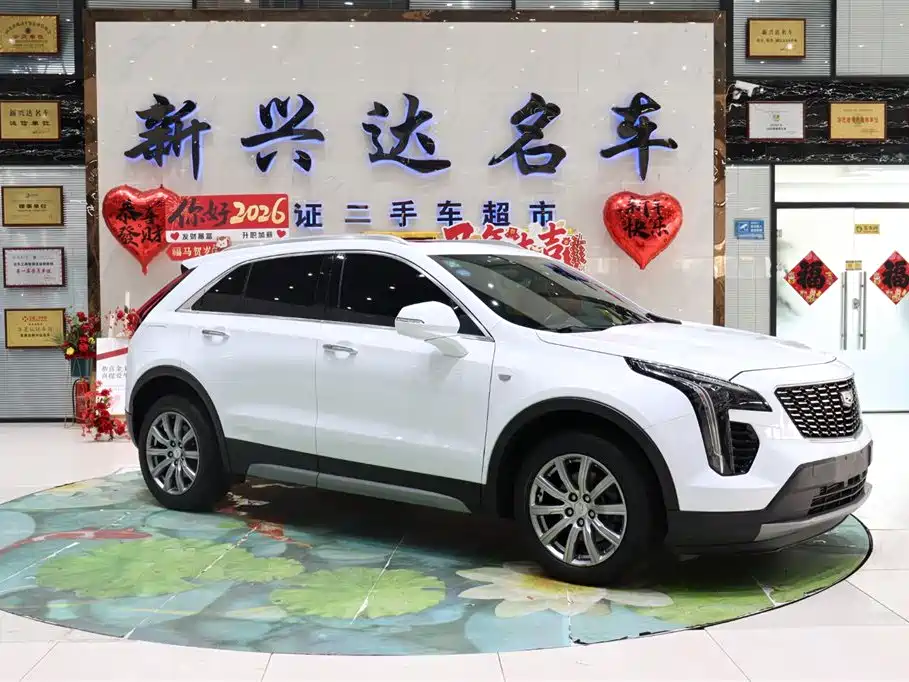 Cadillac XT4 2018 28T FWD Leading Edition фото 3