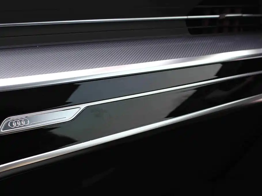 Audi A6L 2021 45 TFSI Exclusive Sport фото 8