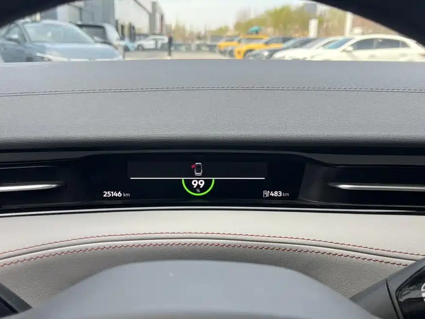 VOLKSWAGEN ID.7 VIZZION