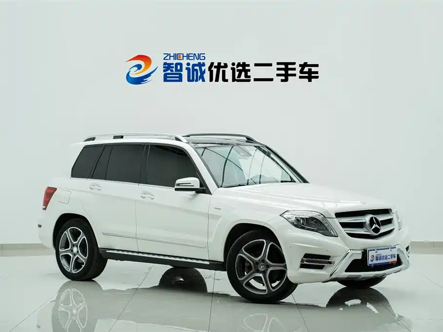 Mercedes-Benz GLK-Class 2015 GLK 300 4MATIC Fashion Ultimate Edition фото 3