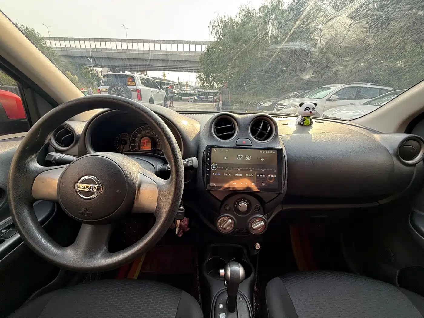 Nissan March 2011 2010 1.5L Automatic Easy Shine Edition