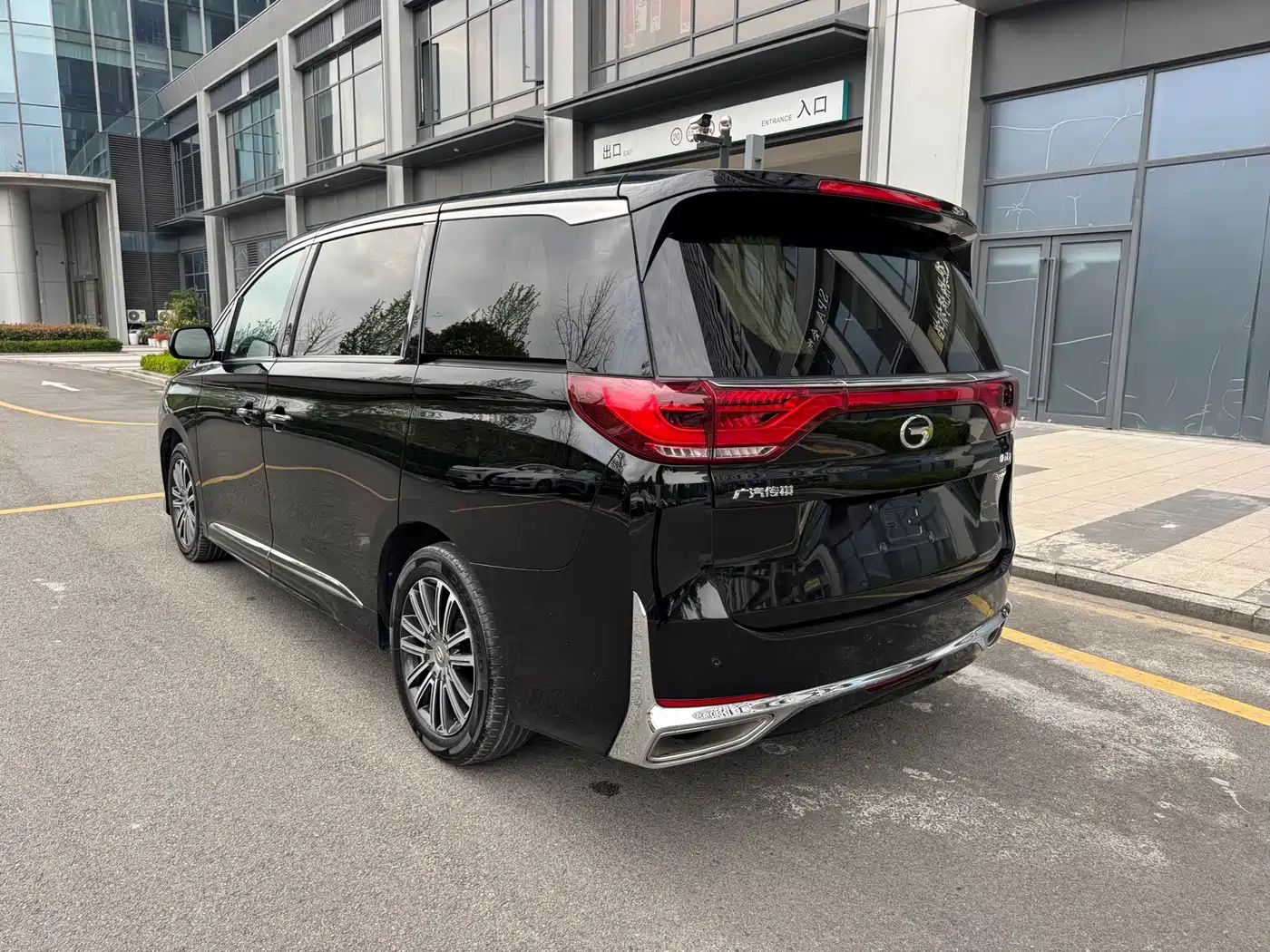 GAC Trumpchi Trumpchi M8 2021 Leading Show Series 390T Prestige Edition фото 11