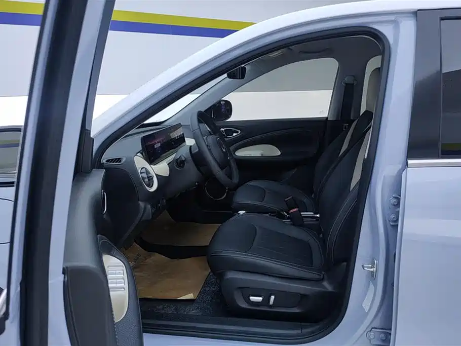 Фото 9 - Wuling Motors Wuling Bingo