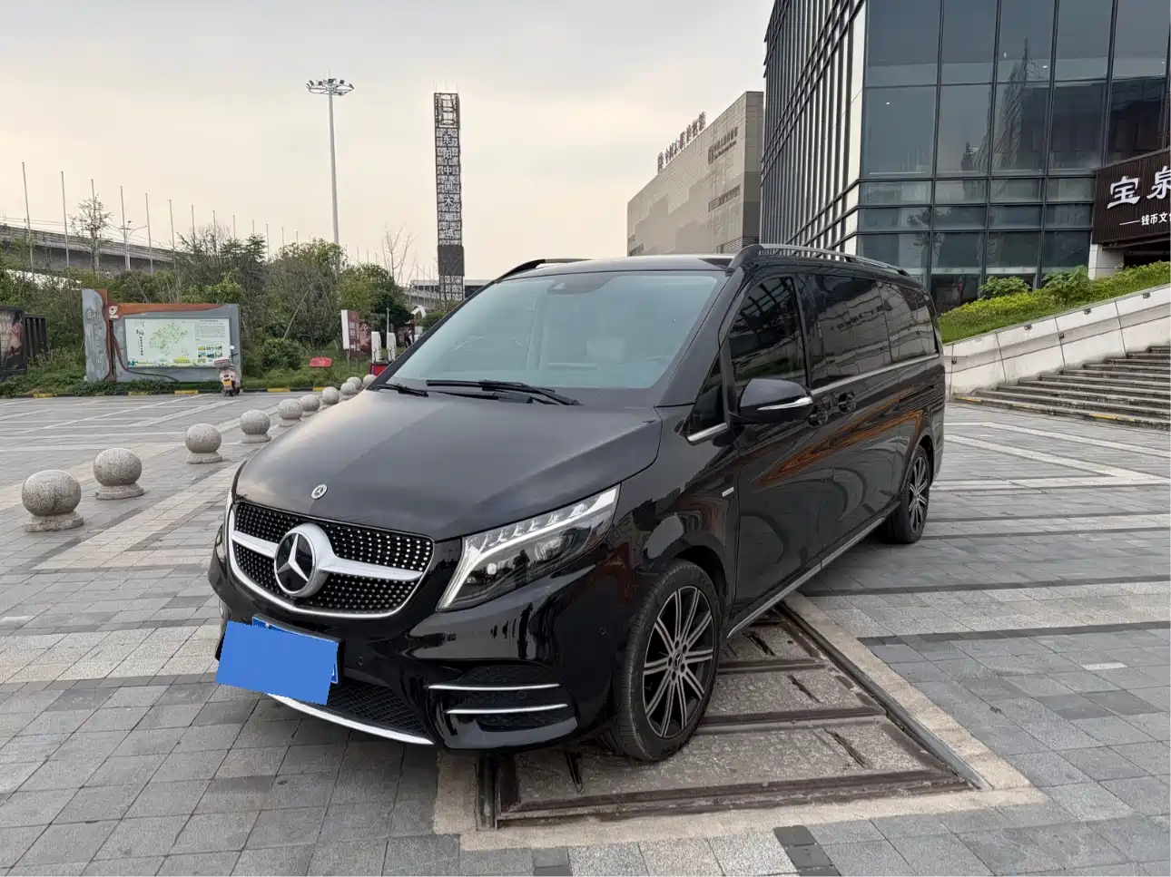 Mercedes-Benz V-Class 2022 V 260 L Long Wheelbase Luxury Edition