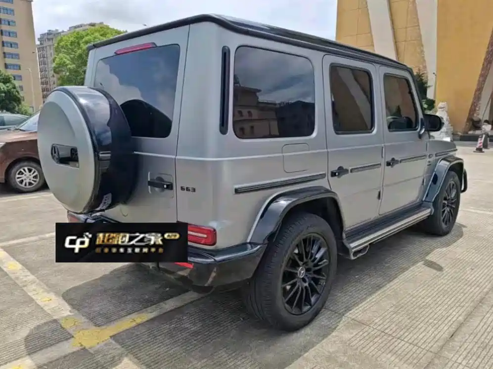 MERCEDES-BENZ G-CLASS