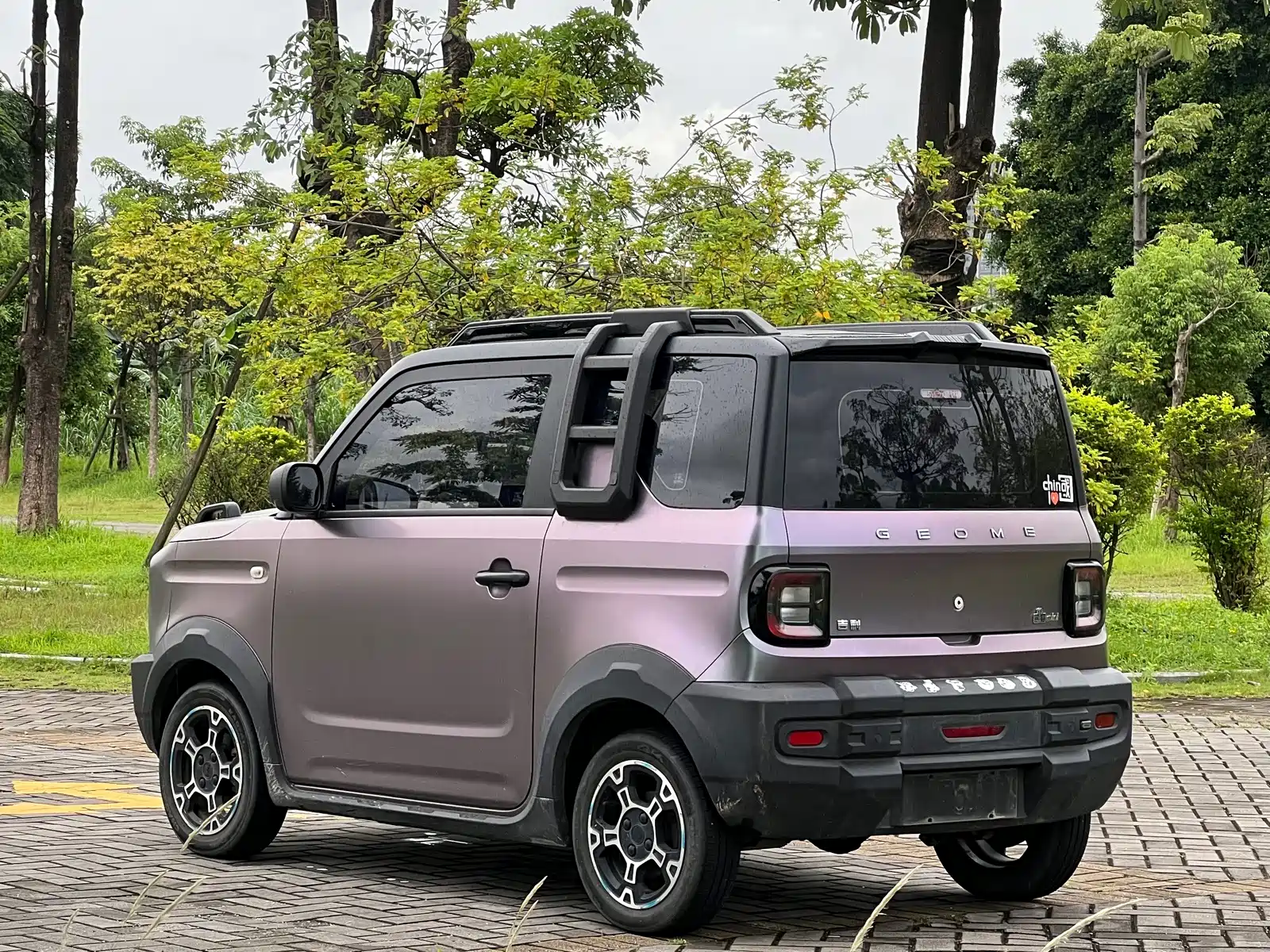 Фото 18 - Geely Galaxy Panda