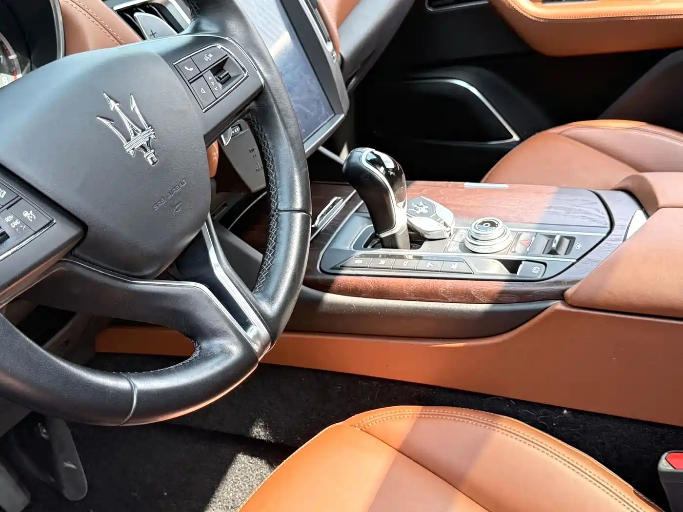 Maserati Levante 2016 3.0T Standard фото 5