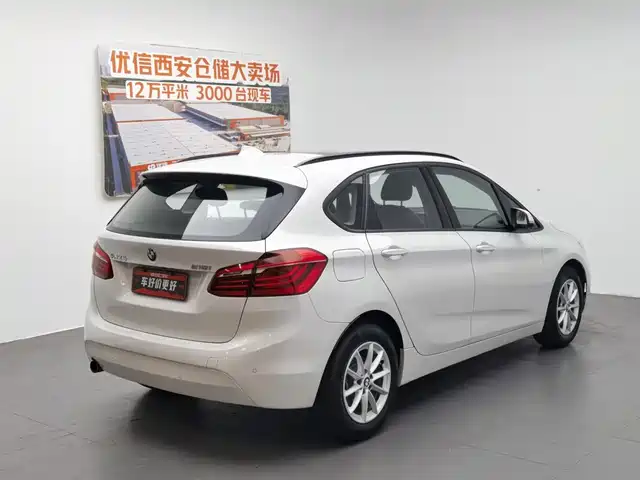 BMW 2 Series Touring 2016 218i Fashion Model — фото 2