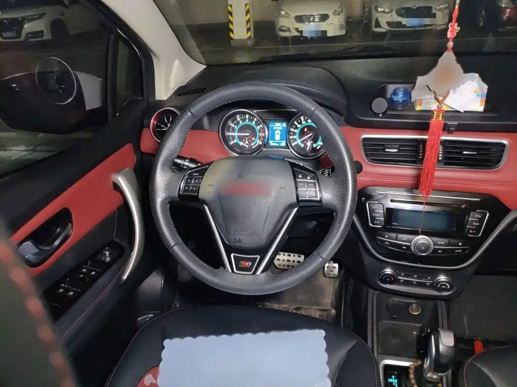 Haval H1 2015 2015 1.5L AMT Urban