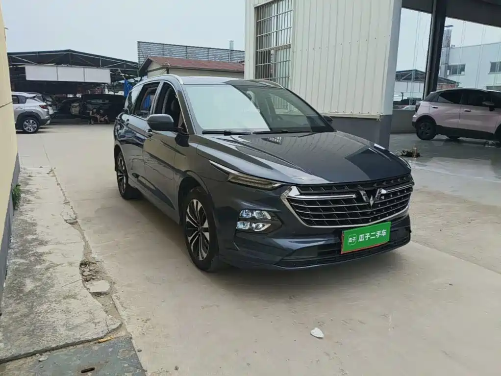 Wuling Motors Wuling Victory 2021 2020 1.5T CVT Flagship