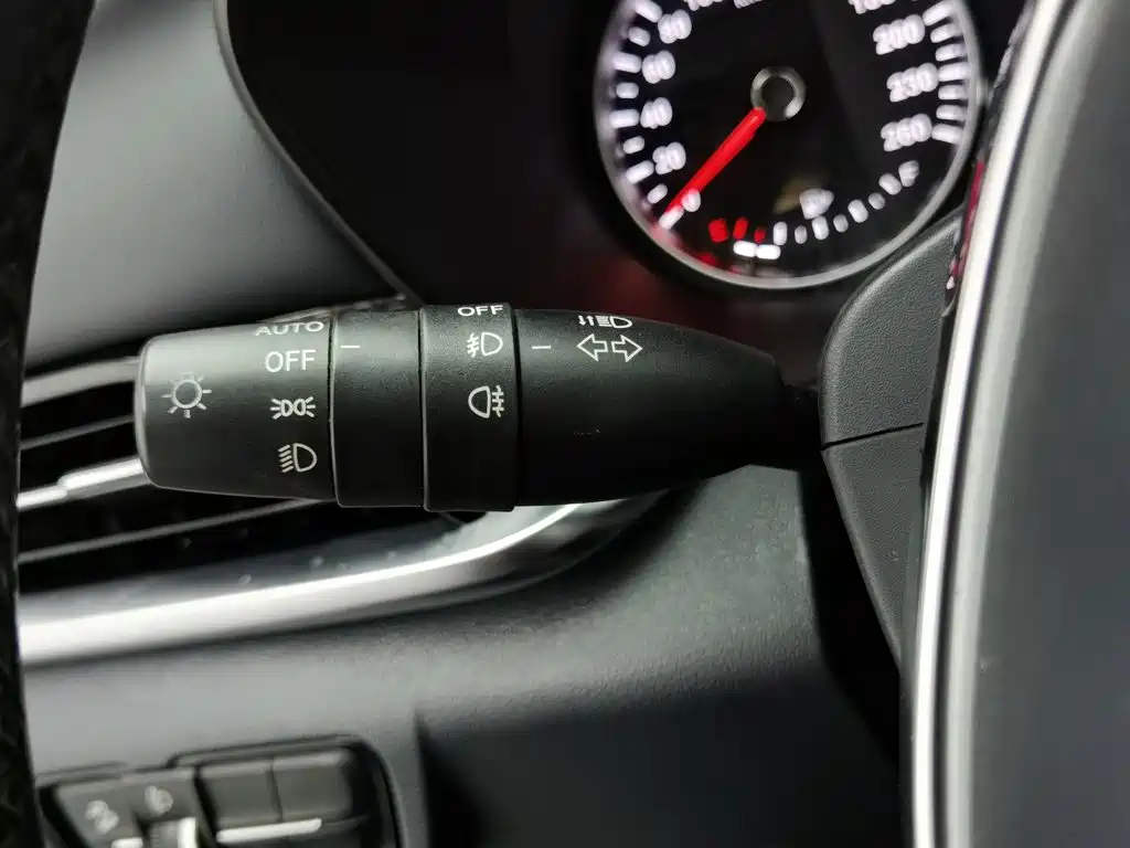 Zhonghua V7 2019 2018 280T DCT Premium 5-seater