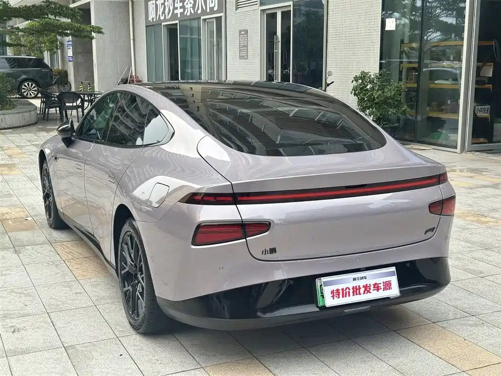 XIAOPENG P7