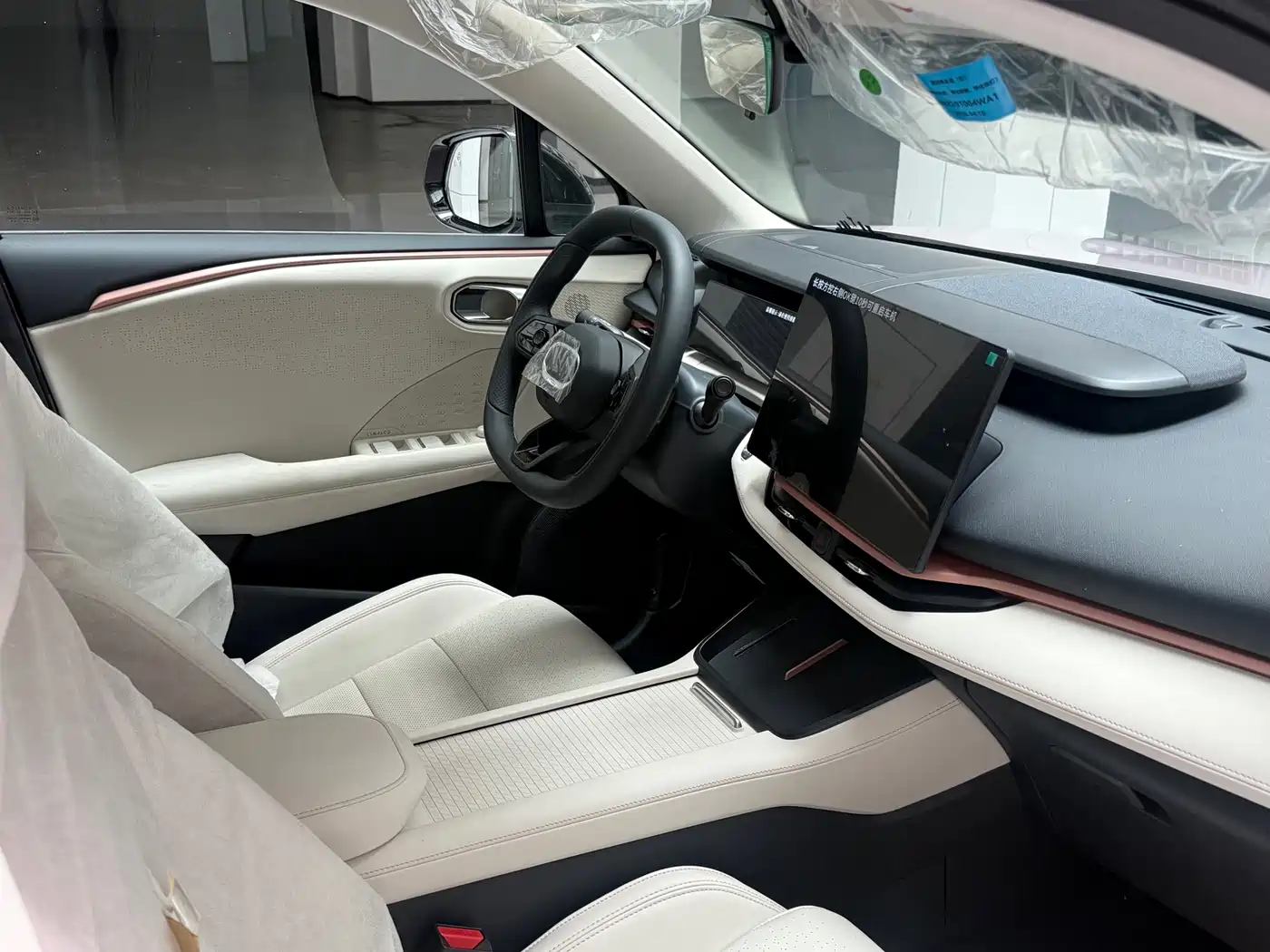 Lynk & Co 06 2025 Renew 1.5T Halo фото 17