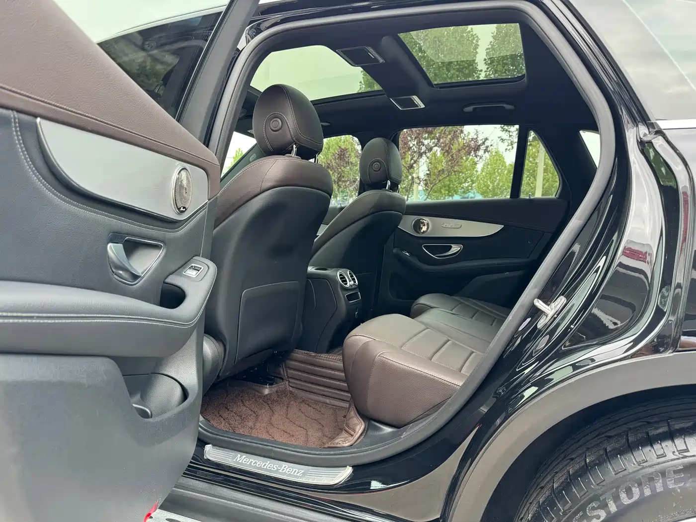 Mercedes-Benz GLC 2020 Facelift GLC 260 L 4MATIC Dynamic фото 10
