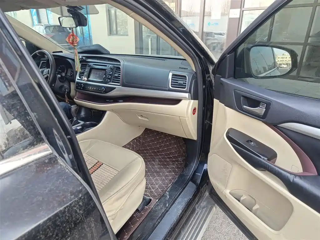 Toyota Highlander 2017 2.0T 2WD Elite 5-Seater фото 20