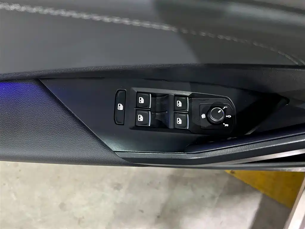 Volkswagen Sagitar 2023 280TSI DSG Beyond Lite фото 9