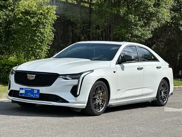 Cadillac CT4 2021 28T Luxury Model